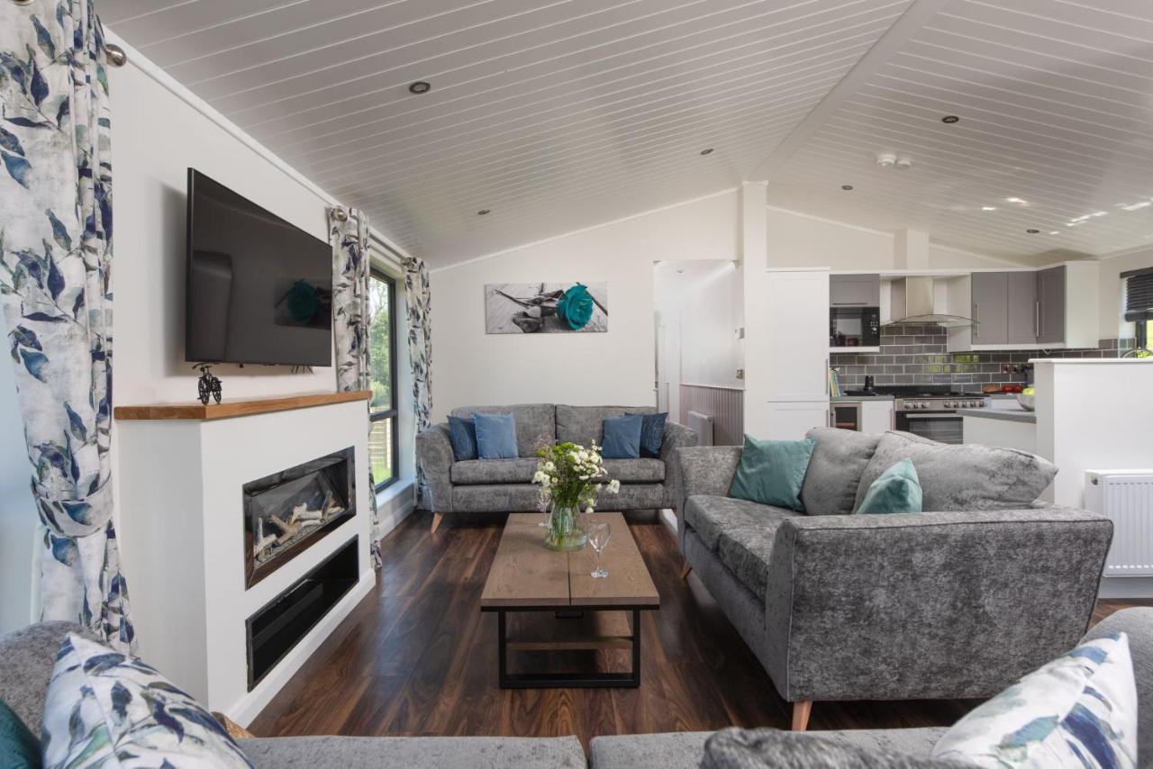 Lilac Lodge, 22 Roadford Lake Lodges Lifton Eksteriør bilde