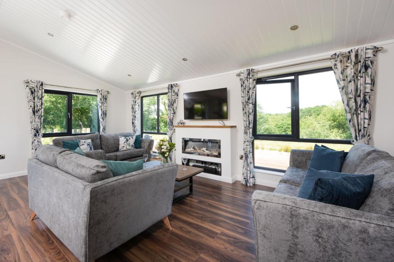 Lilac Lodge, 22 Roadford Lake Lodges Lifton Eksteriør bilde