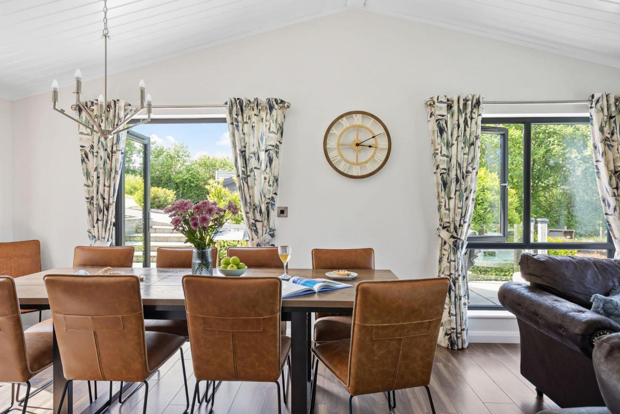 Lilac Lodge, 22 Roadford Lake Lodges Lifton Eksteriør bilde