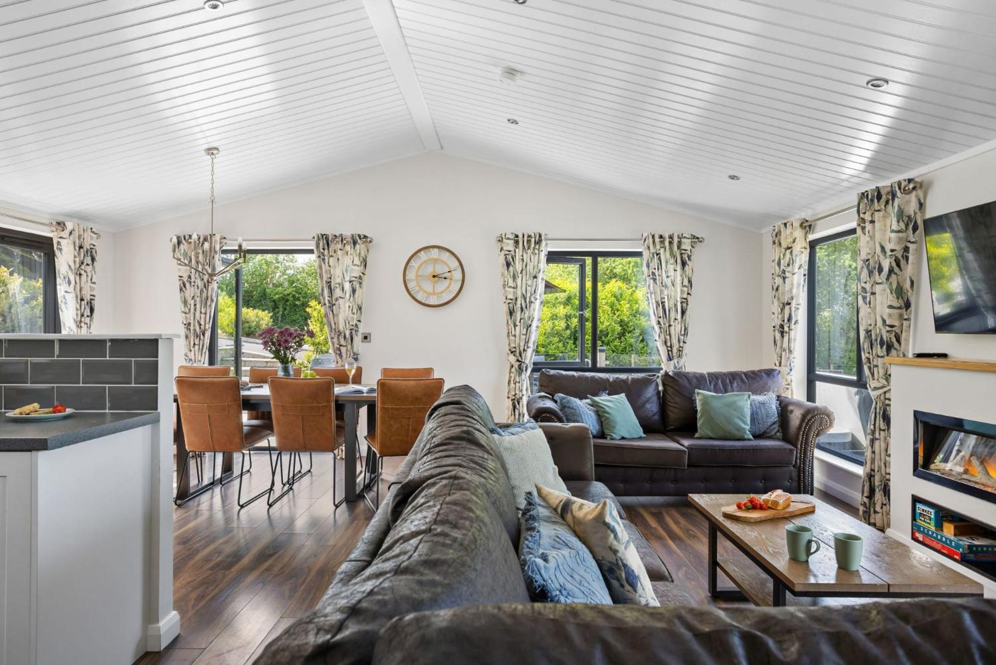 Lilac Lodge, 22 Roadford Lake Lodges Lifton Eksteriør bilde
