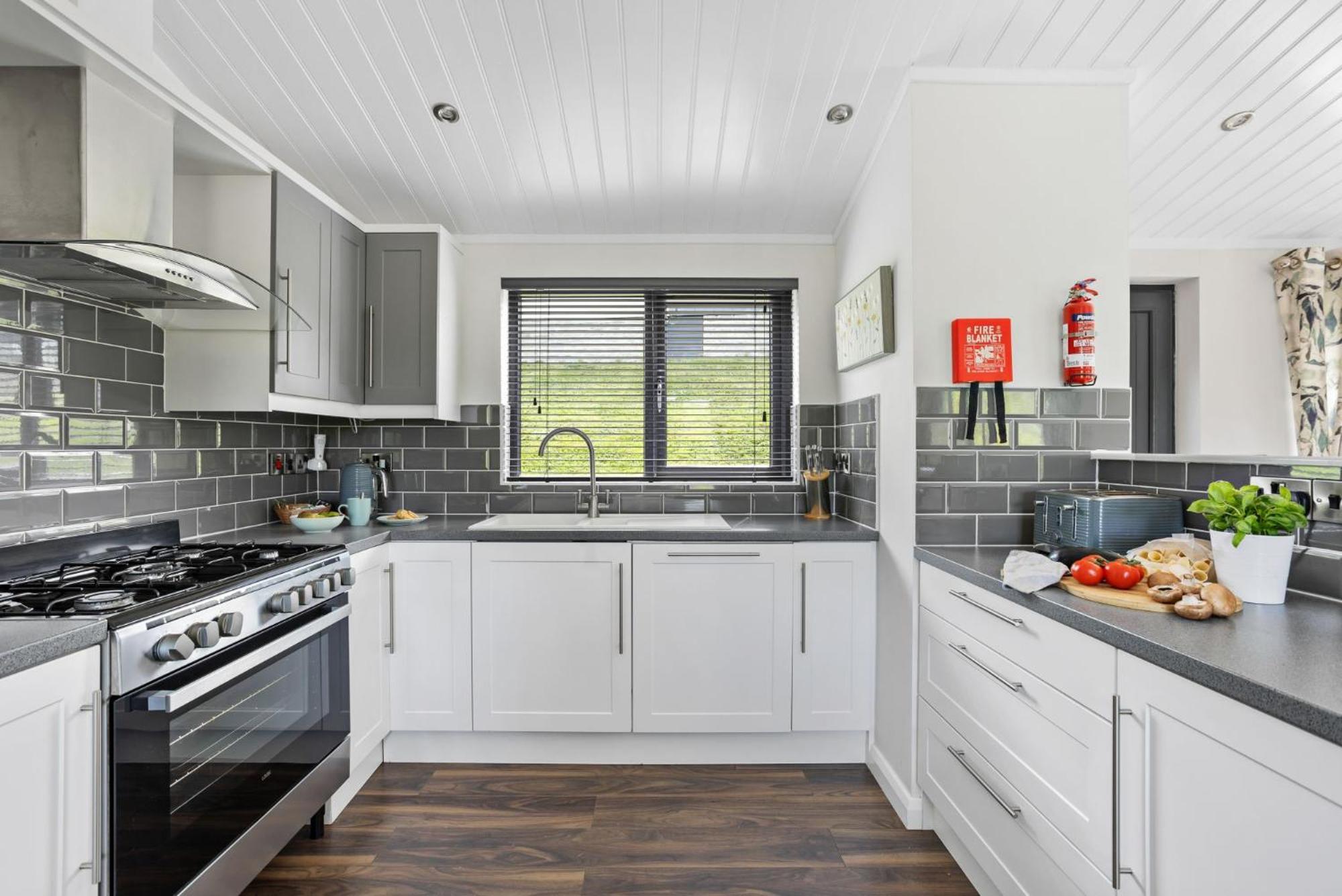 Lilac Lodge, 22 Roadford Lake Lodges Lifton Eksteriør bilde